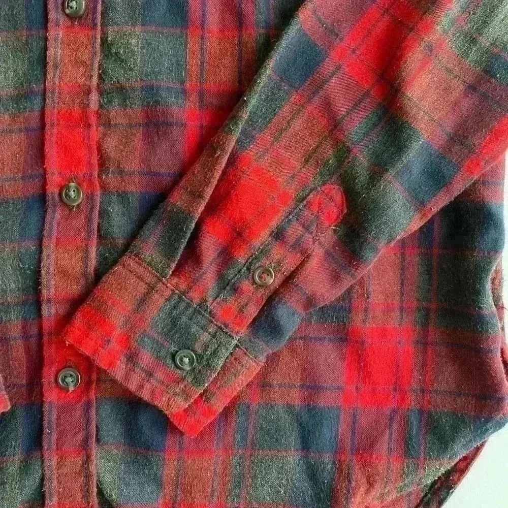 American Eagle Outfitters Cabincore Flannel Shirt - Picture 6 of 9